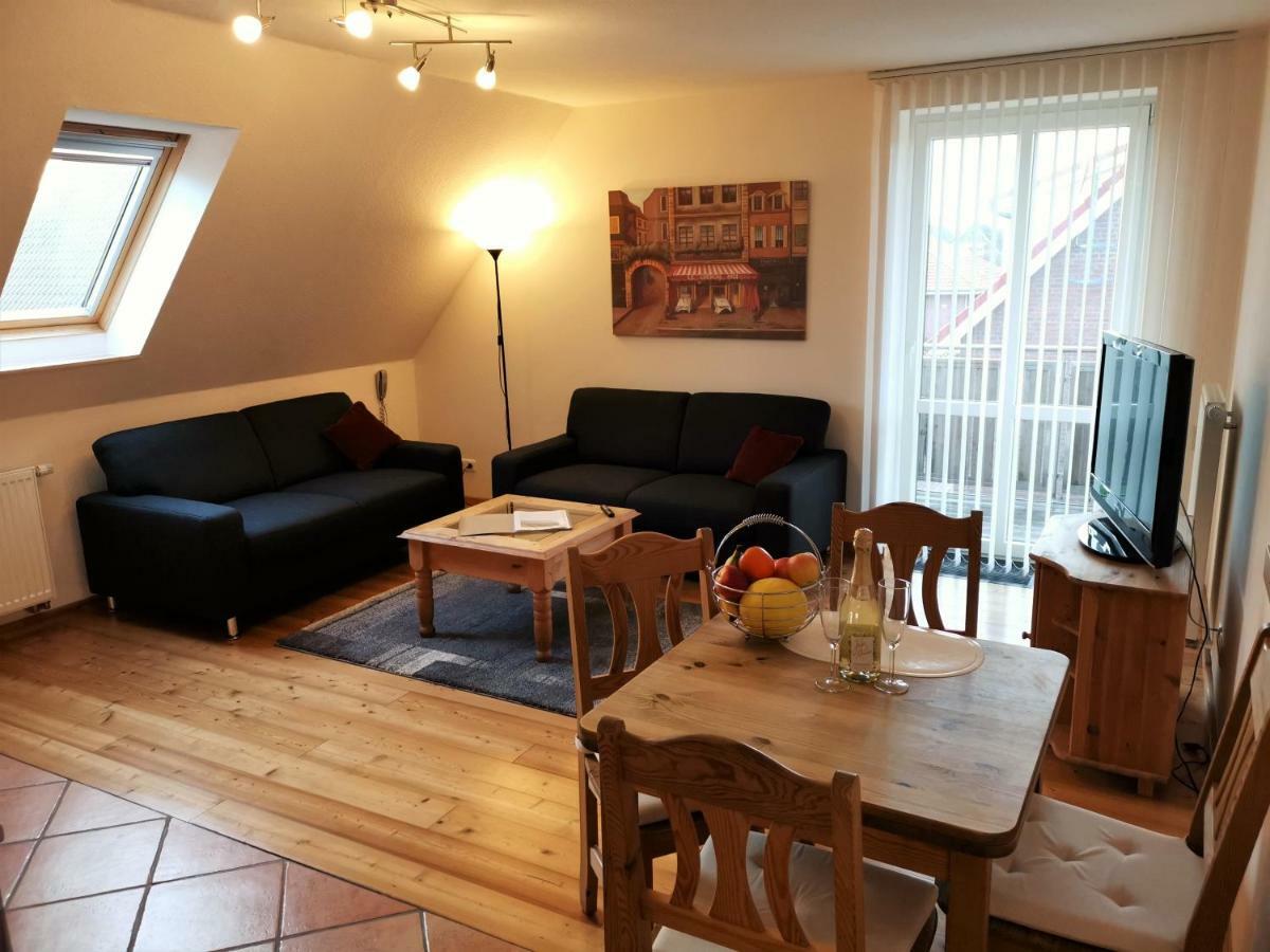Ferienwohnungen Hass - Haus 1 フェーマルン エクステリア 写真